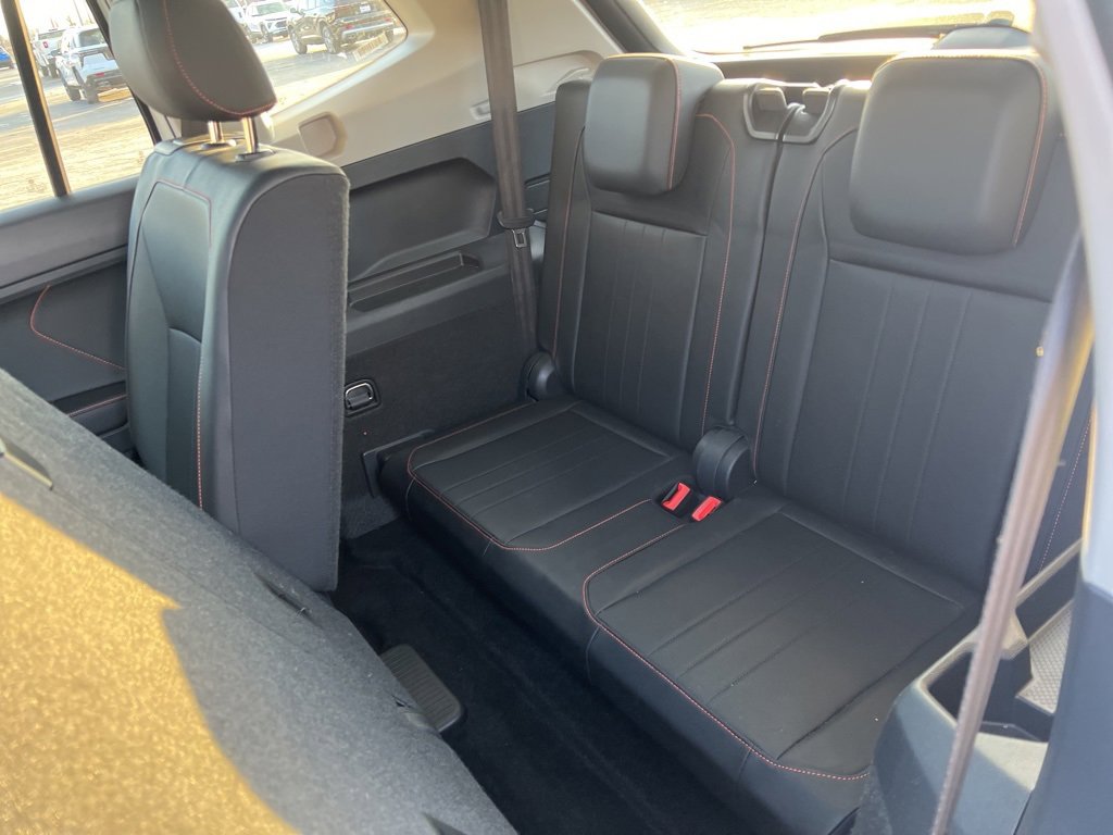 Used 2024 Volkswagen Tiguan Wolfsburg Edition image 15