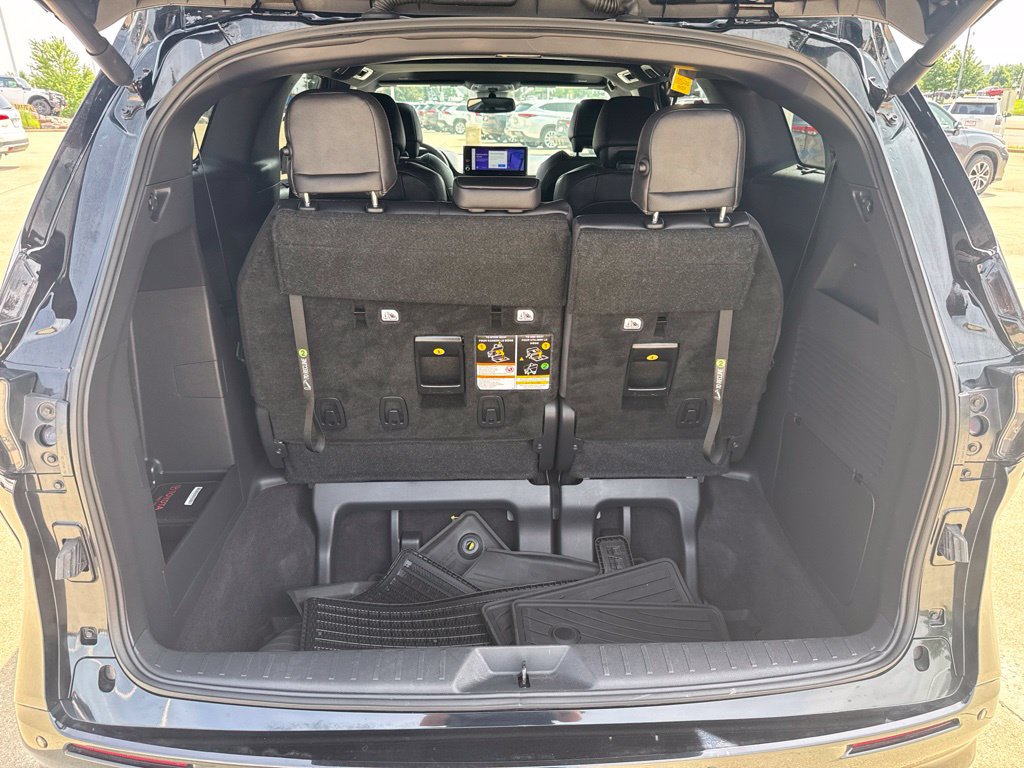 Certified 2025 Toyota Sienna Limited AWD/4WD image 21