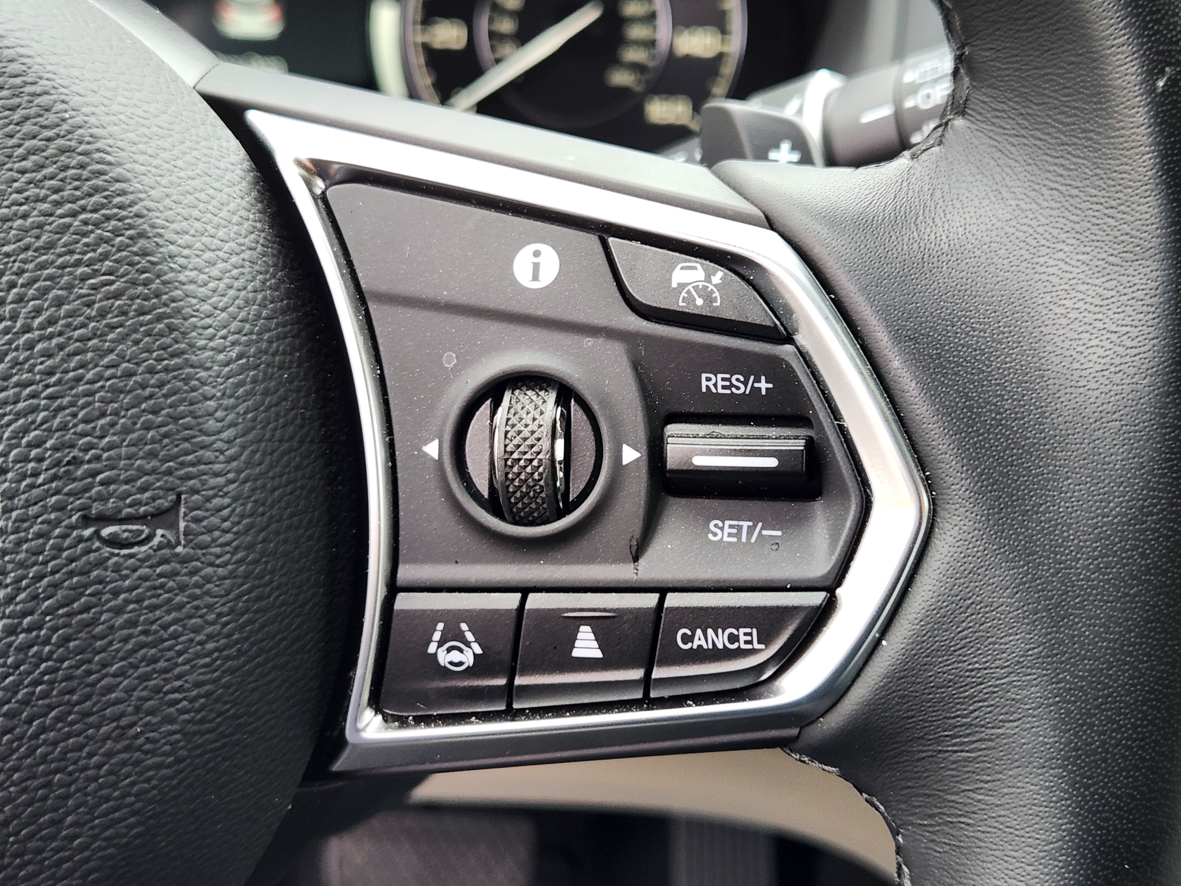 Certified 2026 Acura RDX w/ Technology Package AWD/4WD image 25