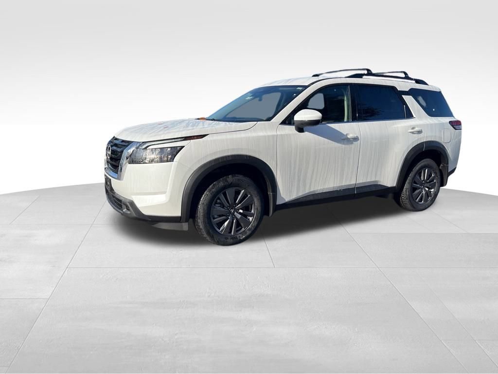 New 2025 Nissan Pathfinder SV image 9
