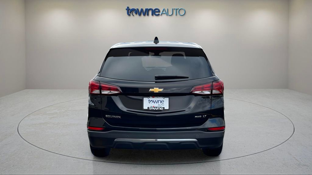 Used 2023 Chevrolet Equinox LT image 4