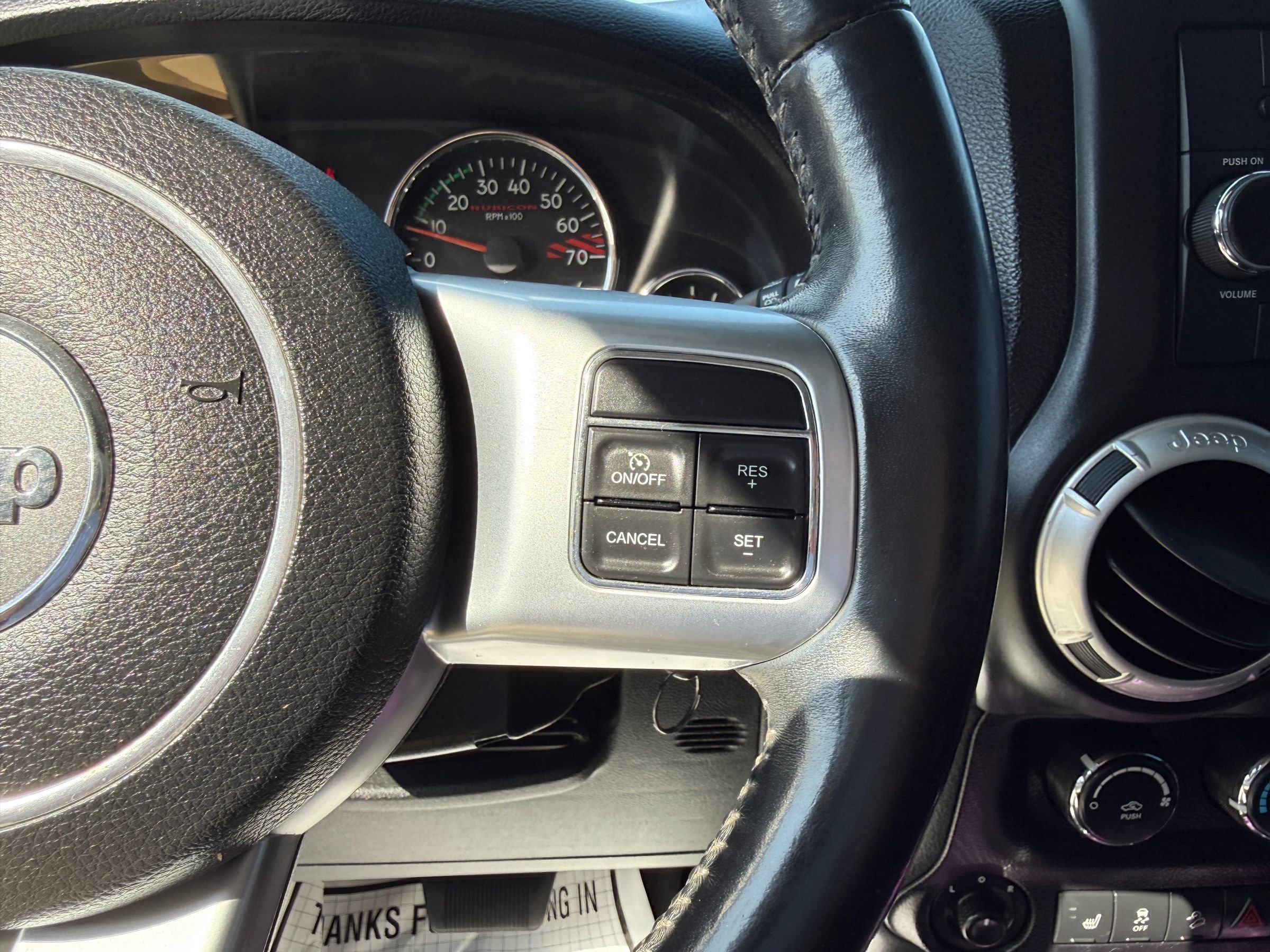 Used 2014 Jeep Wrangler Unlimited Rubicon image 22