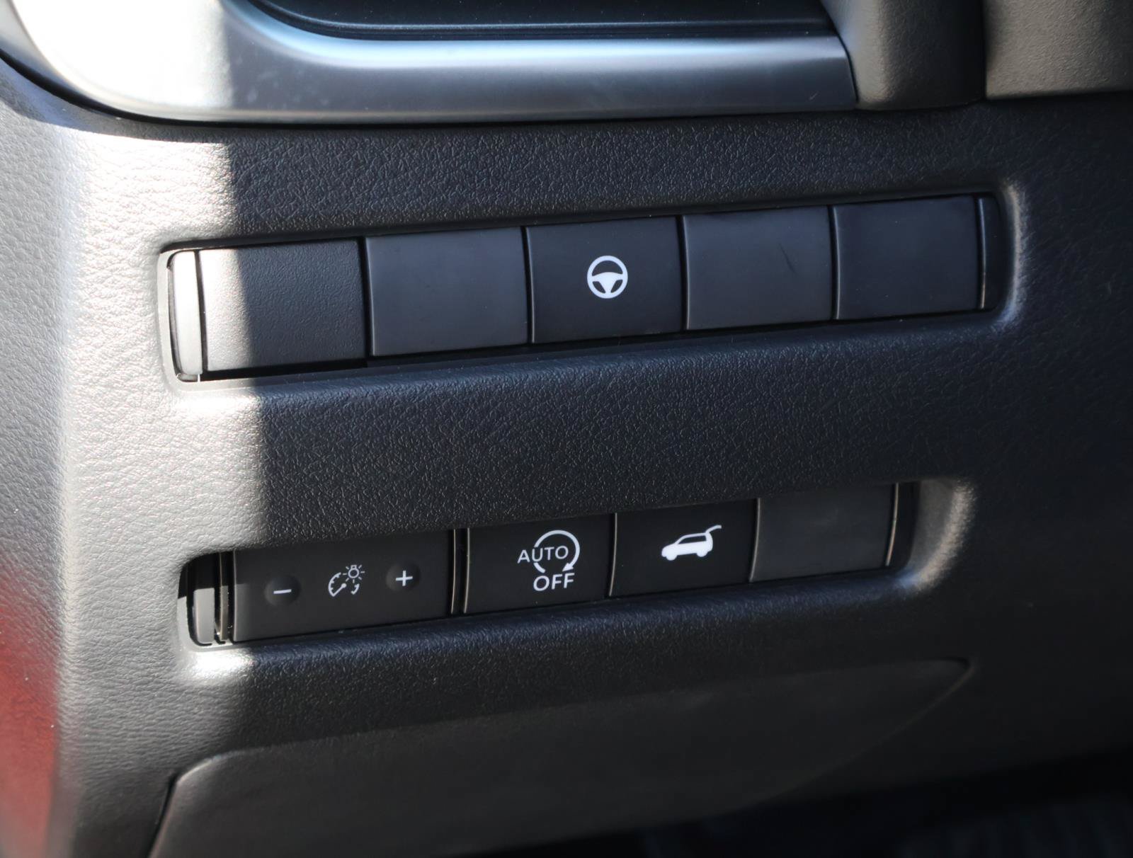 Used 2026 Nissan Rogue Dark Armor FWD image 23