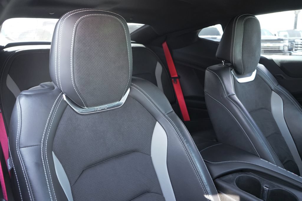 Used 2023 Chevrolet Camaro SS RWD image 38