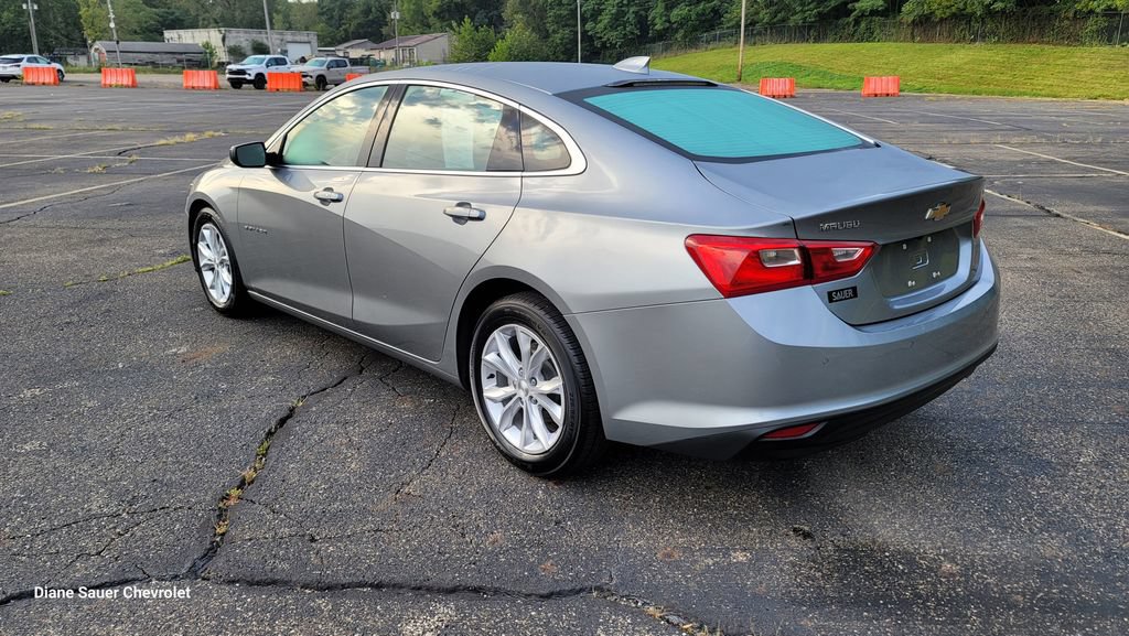 Used 2025 Chevrolet Malibu LT FWD image 9