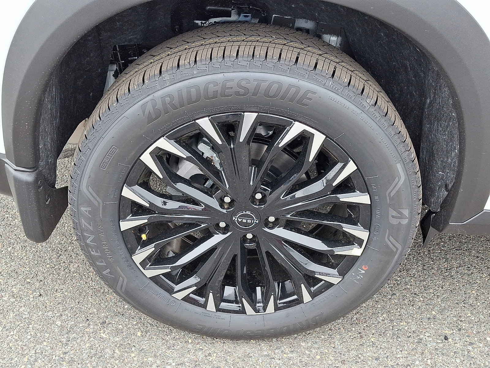 New 2026 Nissan Rogue SV AWD/4WD image 5