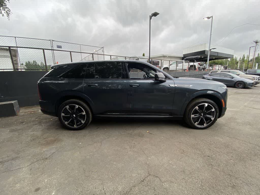 Certified 2026 Cadillac Escalade IQ Sport 2 AWD/4WD image 7