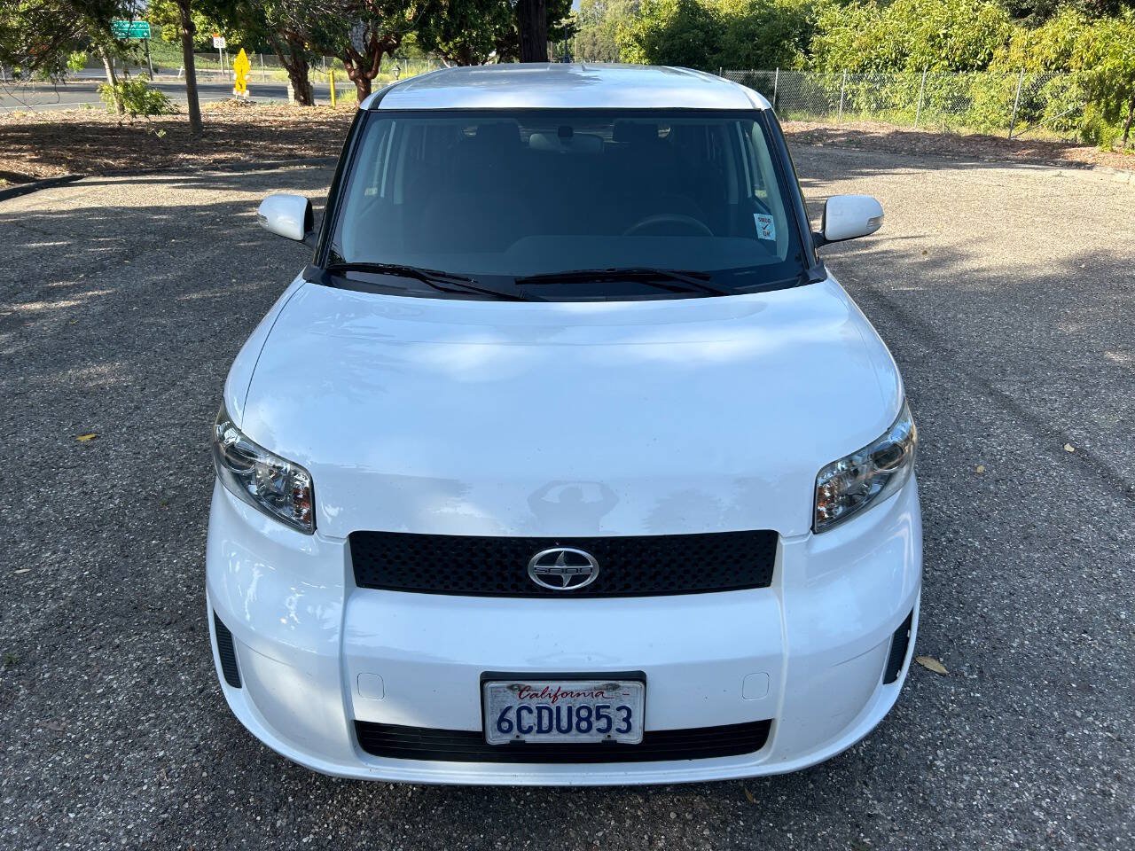 Used 2008 Scion xB FWD image 7