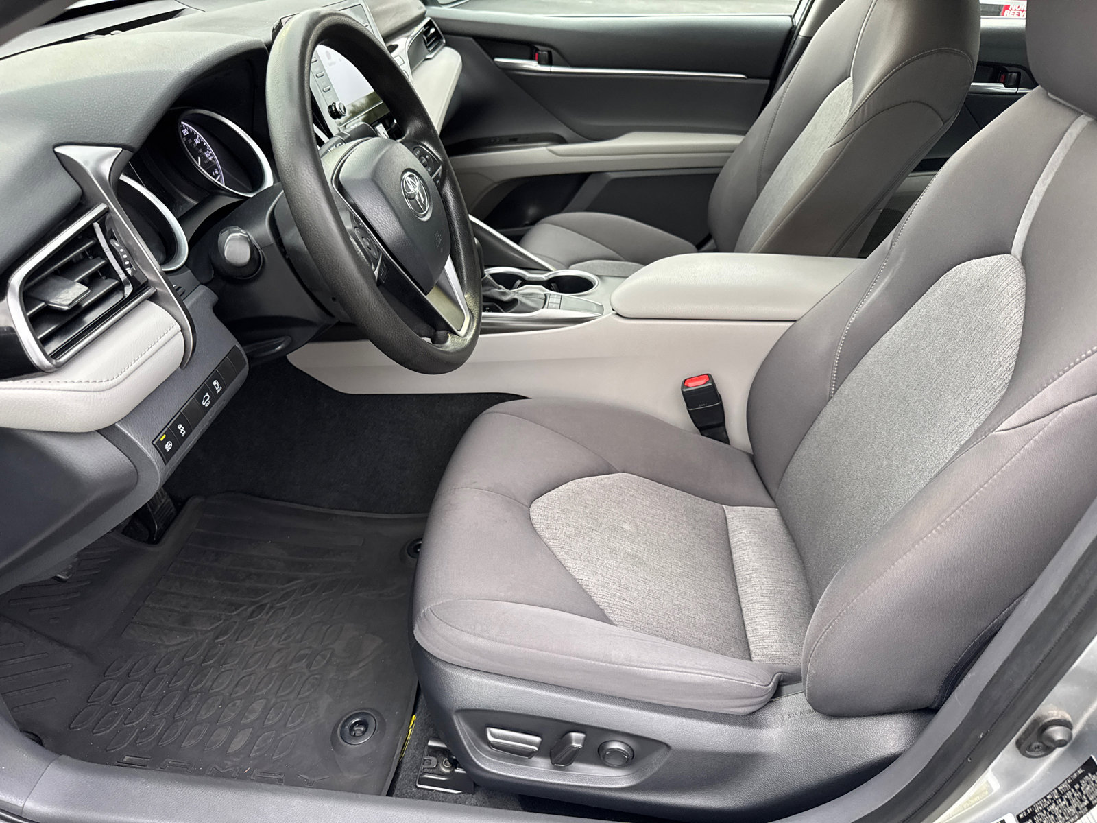 Certified 2024 Toyota Camry LE image 25