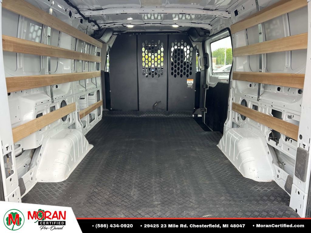 Used 2025 Ford Transit 250 Low Roof w/ Exterior Upgrade Package RWD image 16
