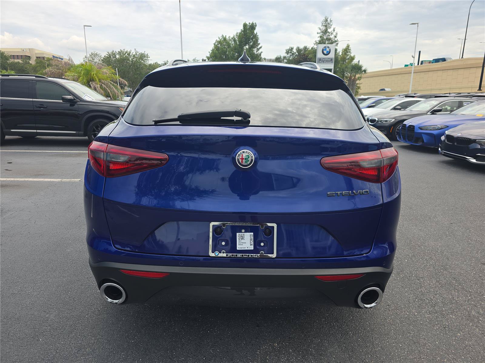 Used 2021 Alfa Romeo Stelvio Sprint w/ Nero Edizione RWD image 3