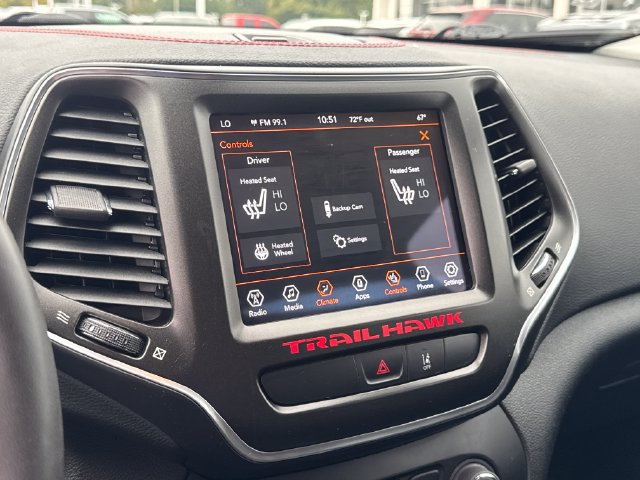 Used 2022 Jeep Cherokee Trailhawk w/ Trailer Tow Group AWD/4WD image 24