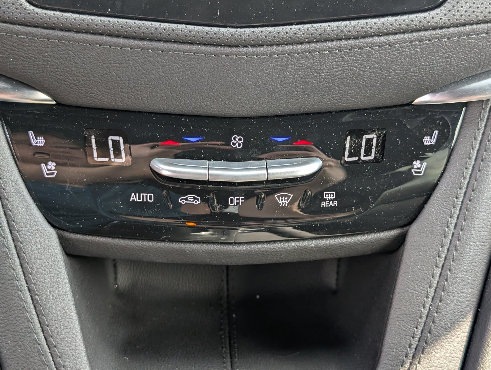 New 2026 Cadillac XT5 Premium Luxury w/ Driver Assist Package FWD image 21