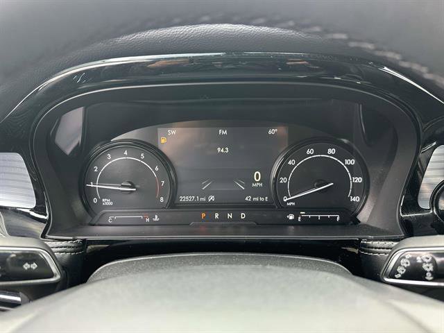 Used 2022 Lincoln Corsair AWD w/ Equipment Group 101A image 16