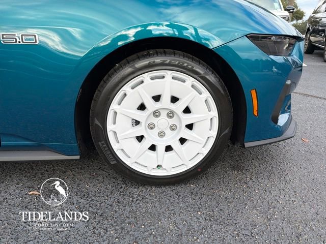 New 2026 Ford Mustang GT Premium w/ GT Performance Package image 32