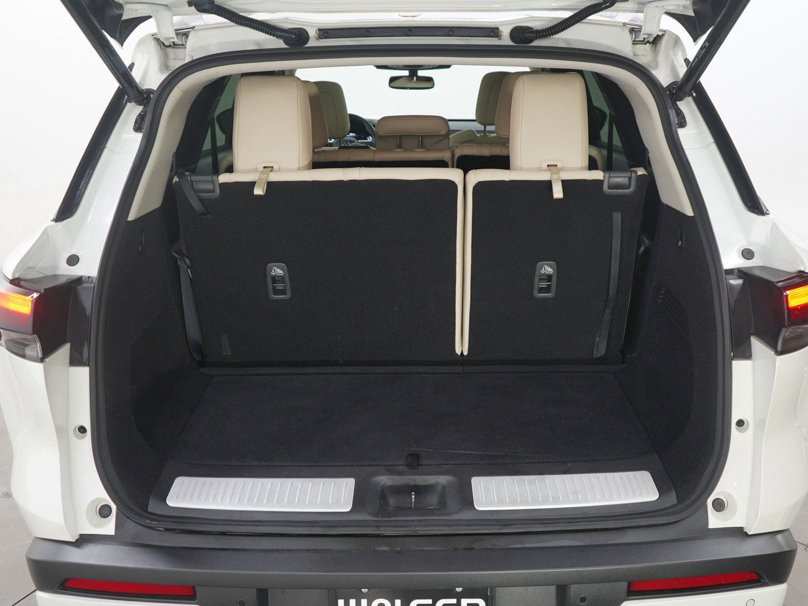 Used 2022 INFINITI QX60 Luxe image 18