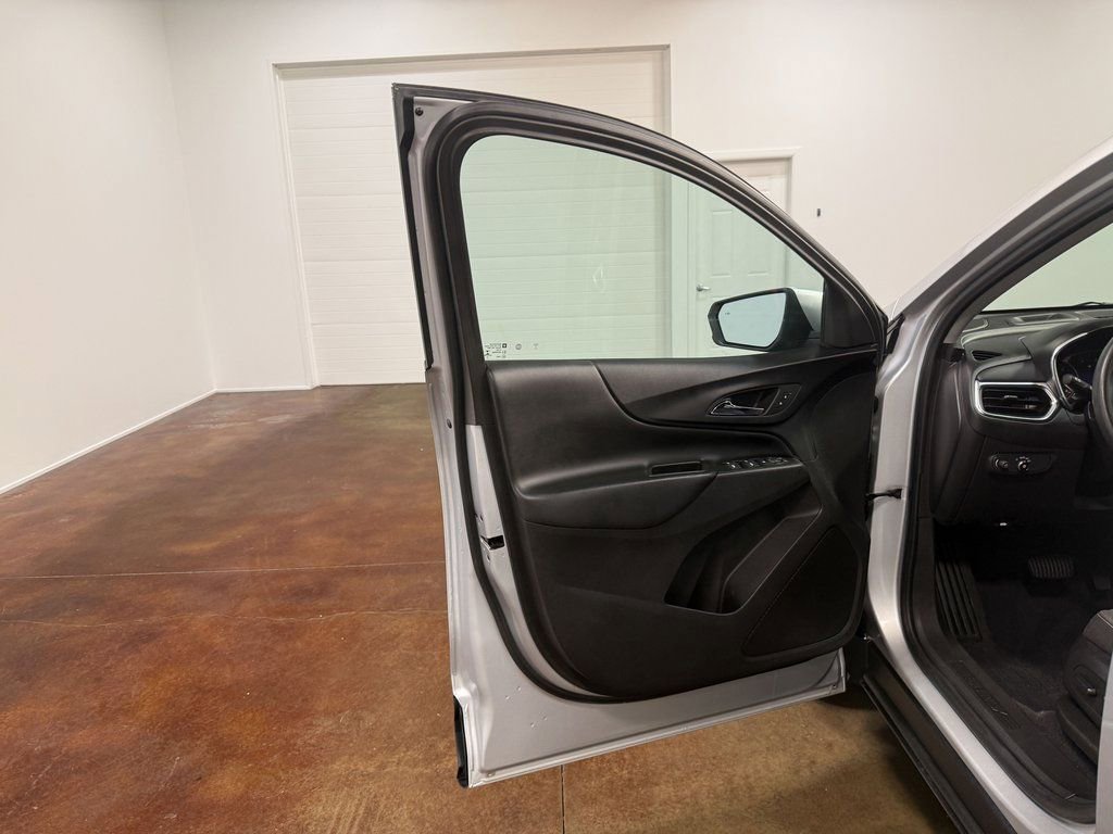 Used 2022 Chevrolet Equinox LT image 52