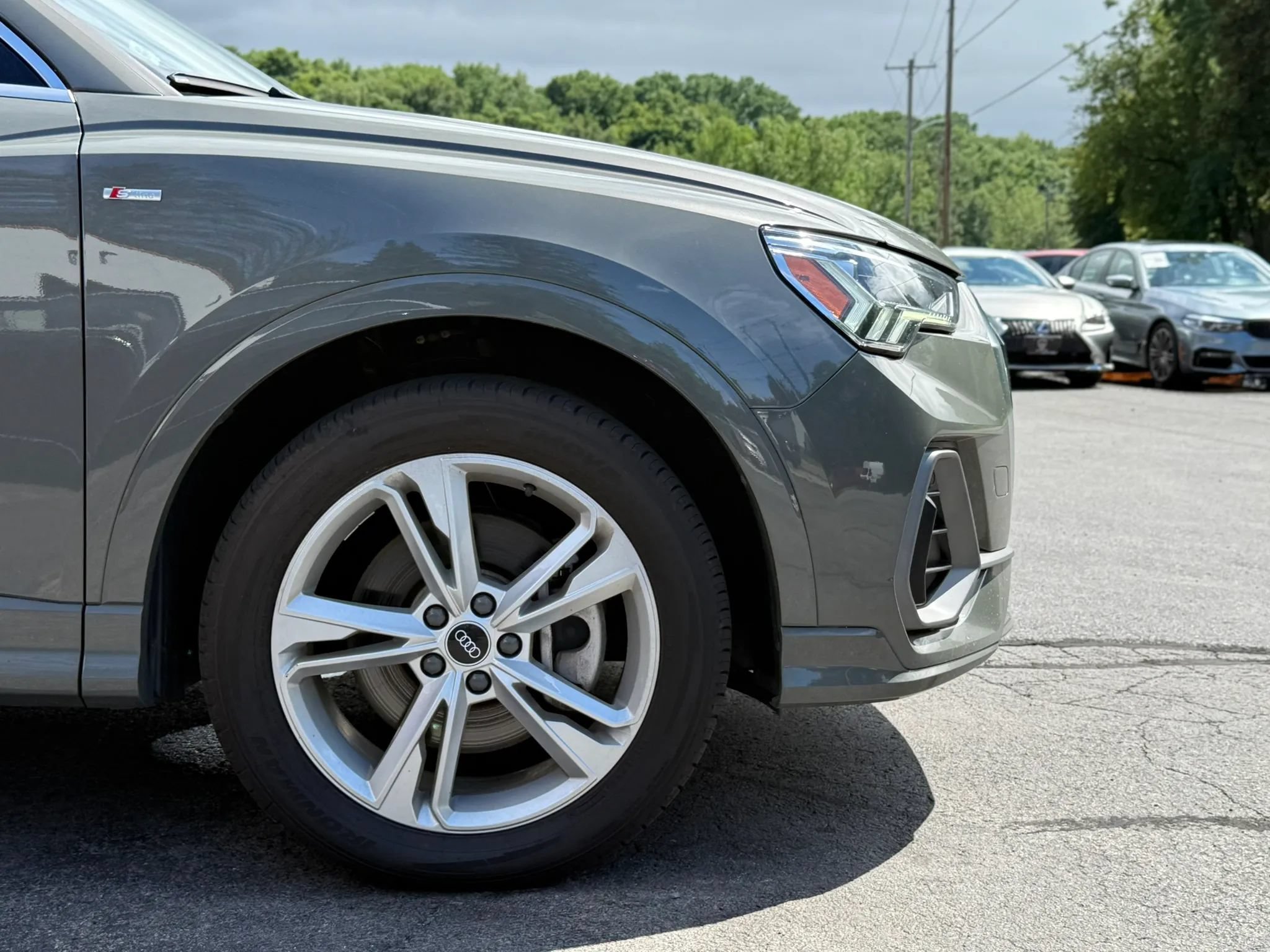 Used 2021 Audi Q3 2.0T Premium Plus w/ Premium Plus Package AWD/4WD image 8