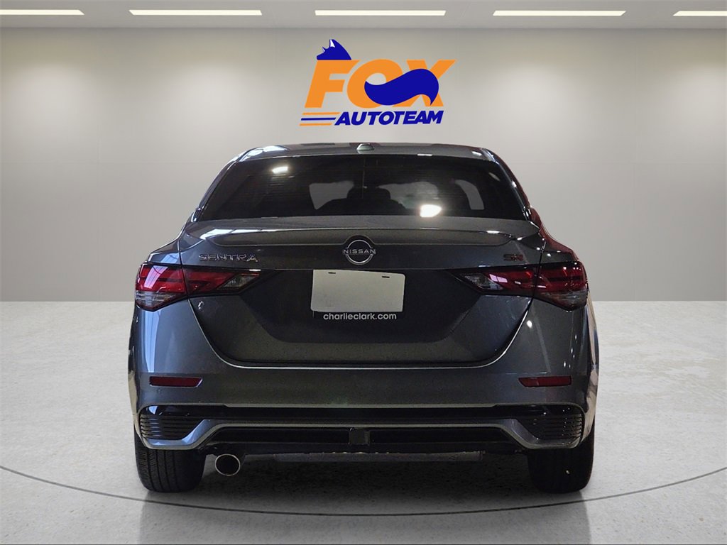 Used 2025 Nissan Sentra SR image 4
