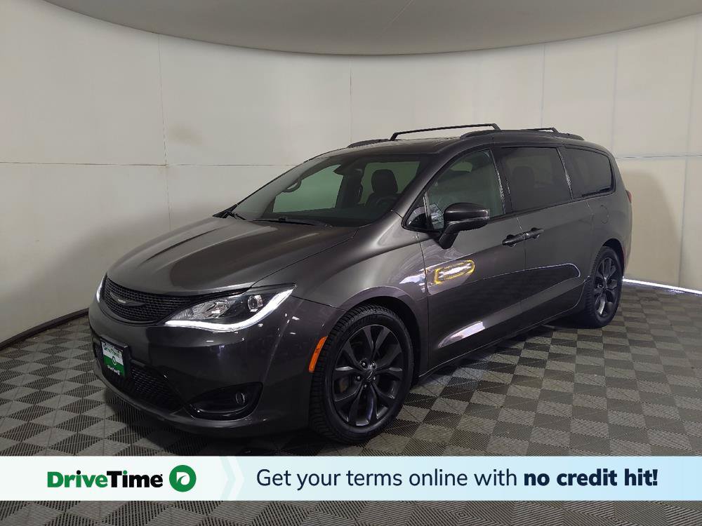 Used 2018 Chrysler Pacifica Limited w/ S Appearance Package