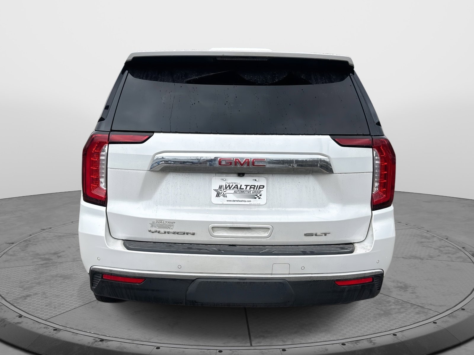 Certified 2023 GMC Yukon SLT w/ SLT Luxury Package image 7
