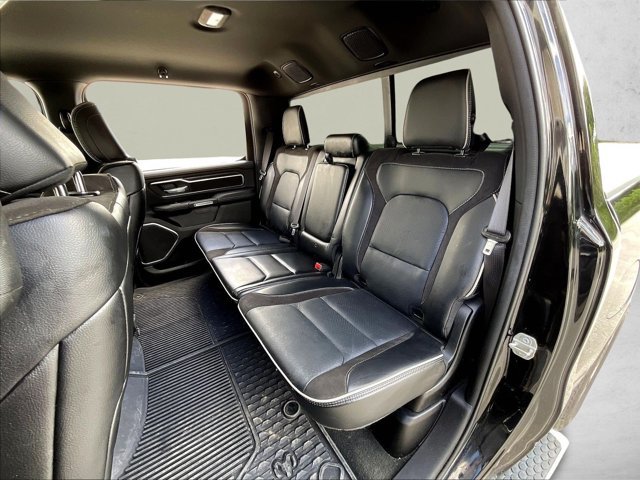 Used 2024 RAM 1500 Laramie AWD/4WD image 27
