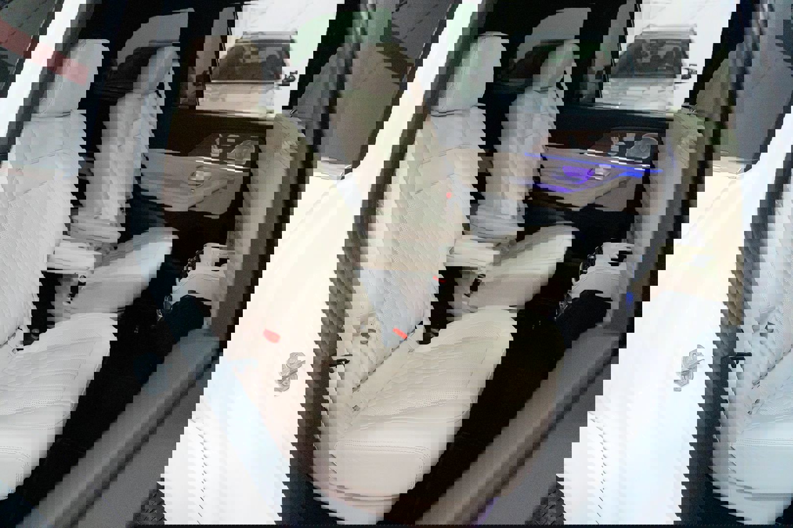 Used 2021 Mercedes-Benz GLS 63 AMG 4MATIC+ SUV image 39