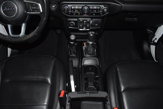 Used 2022 Jeep Wrangler Unlimited Sahara image 20