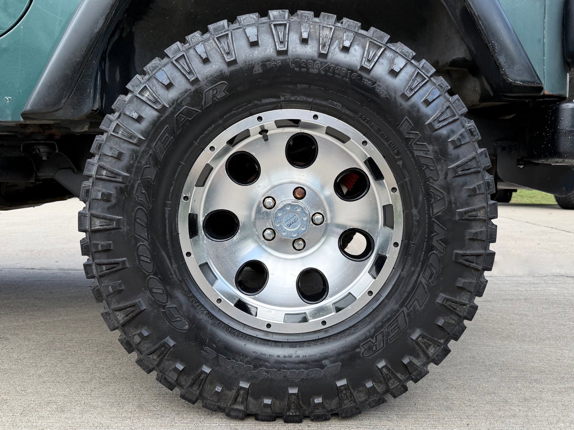 Used 2000 Jeep Wrangler Sport image 9