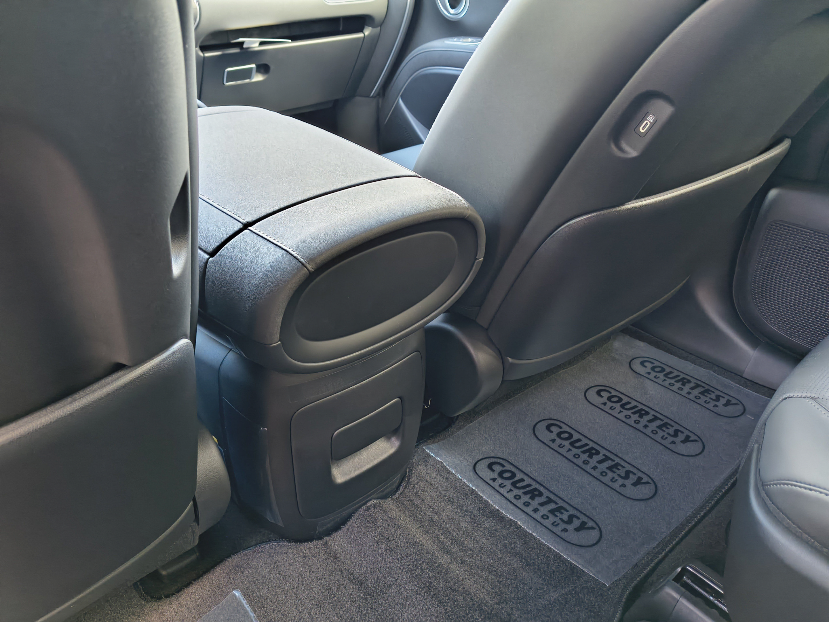 New 2027 Hyundai Palisade SEL Premium FWD image 15