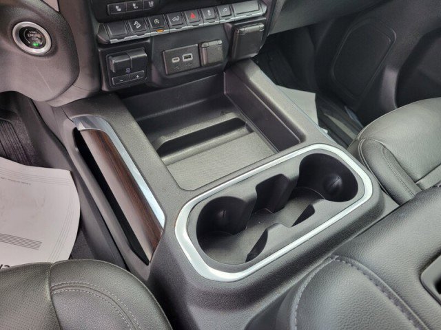 Used 2021 GMC Sierra 1500 SLT AWD/4WD image 16