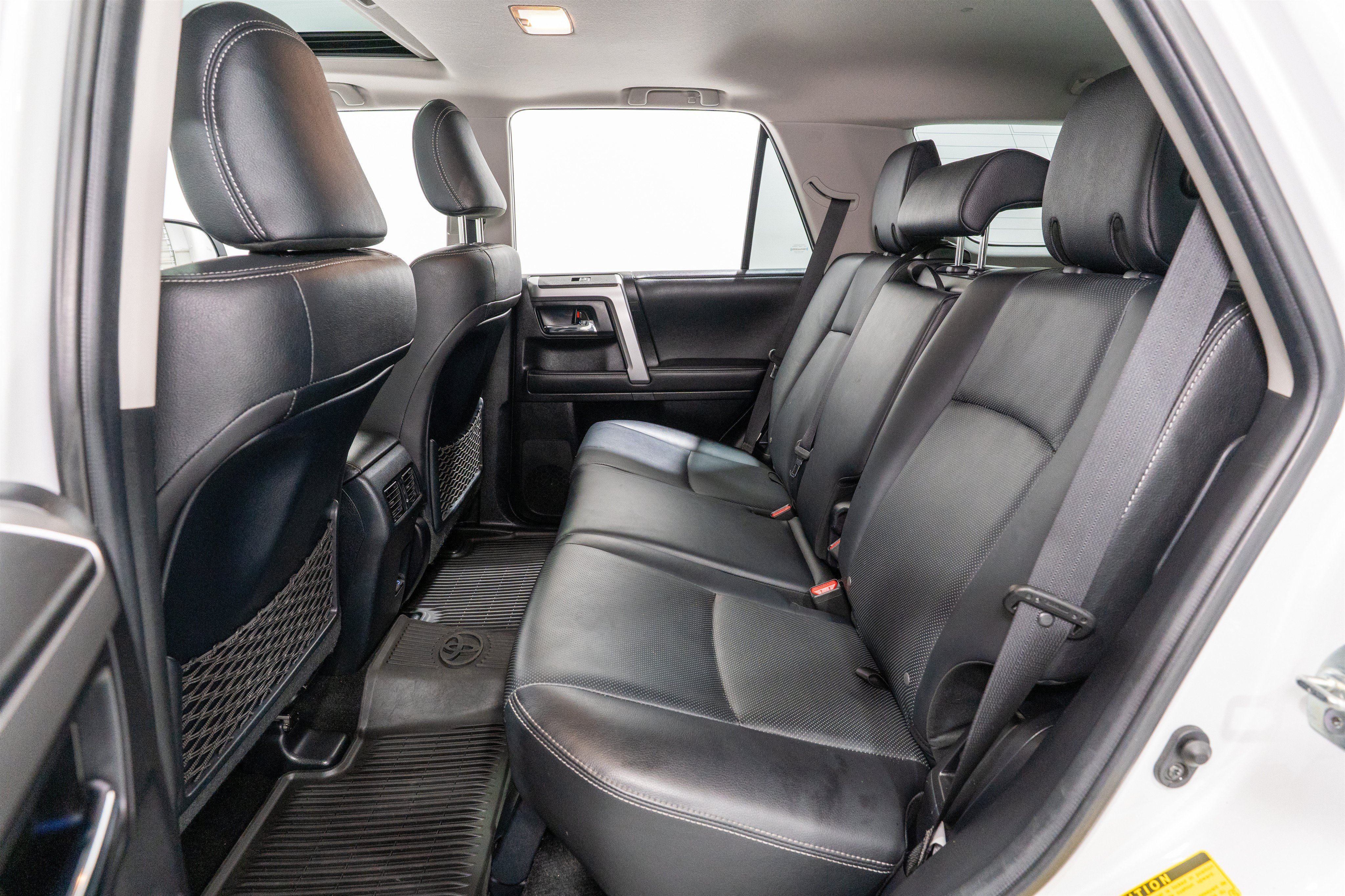 Used 2024 Toyota 4Runner Limited AWD/4WD image 37