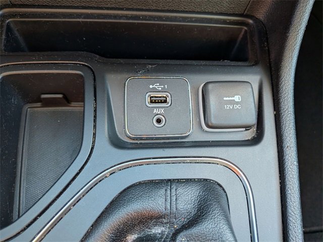 Used 2019 Jeep Cherokee Latitude Plus image 21