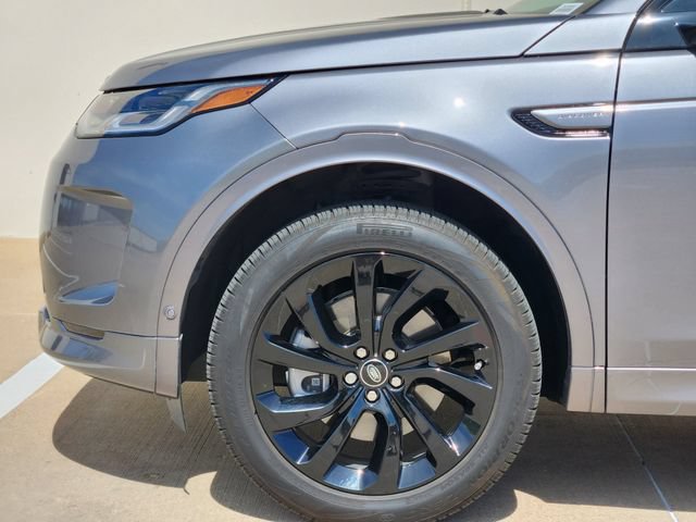 Used 2025 Land Rover Discovery Sport S AWD/4WD image 9