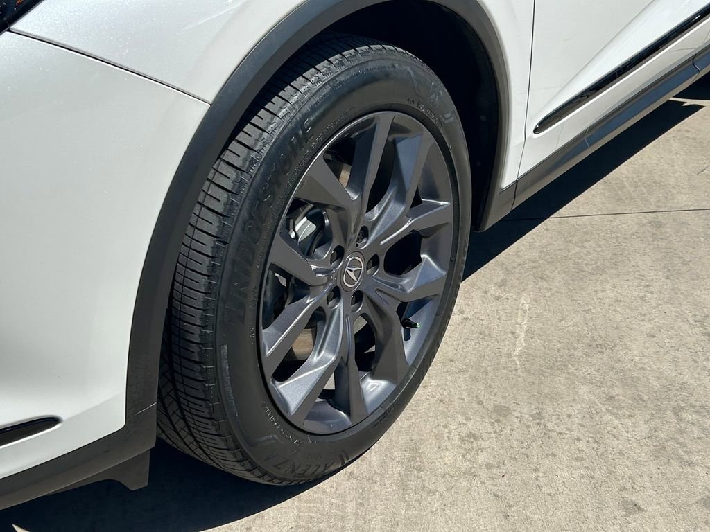Used 2023 Acura MDX A-Spec image 9