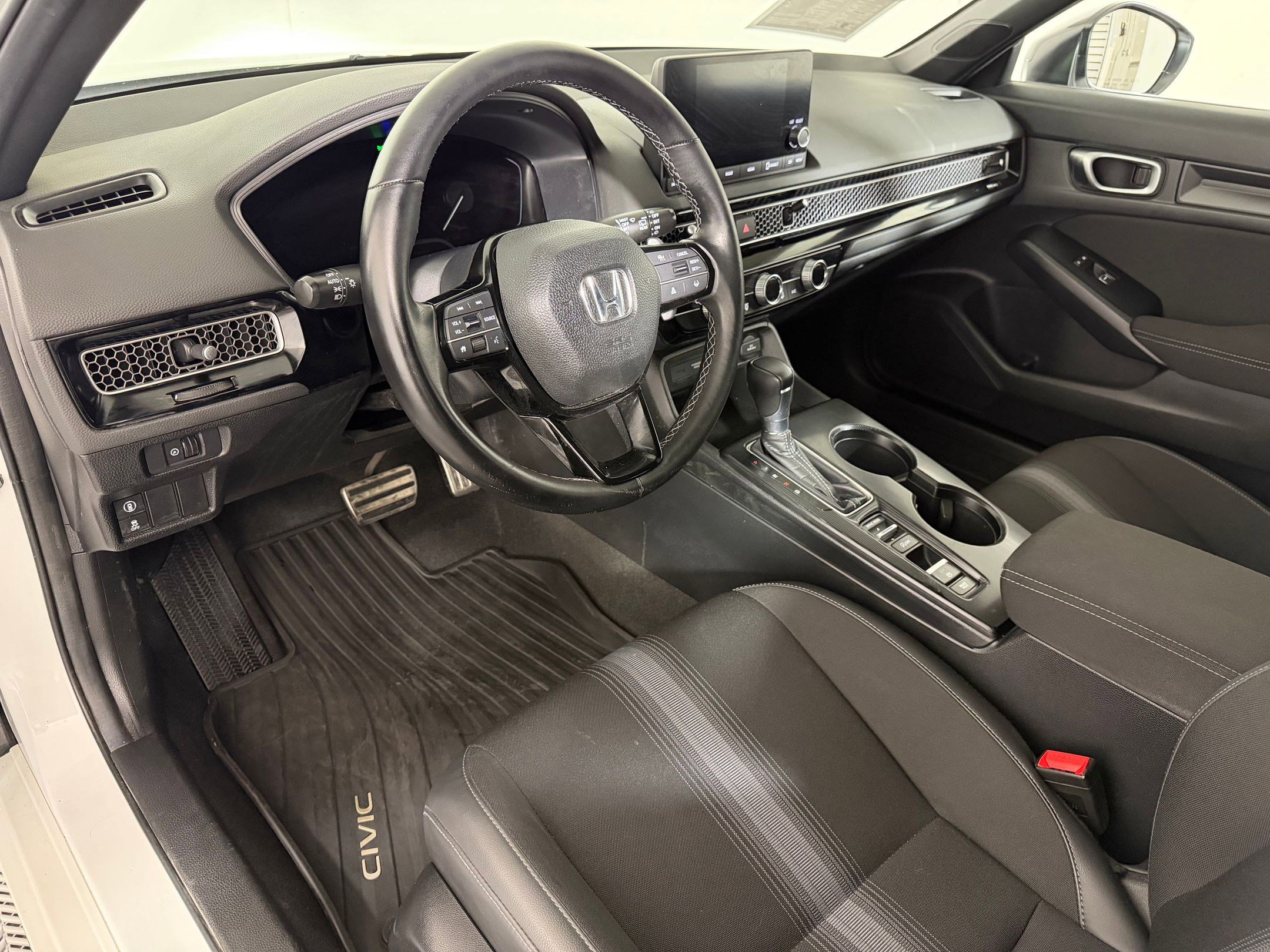 Certified 2023 Honda Civic Sport image 3