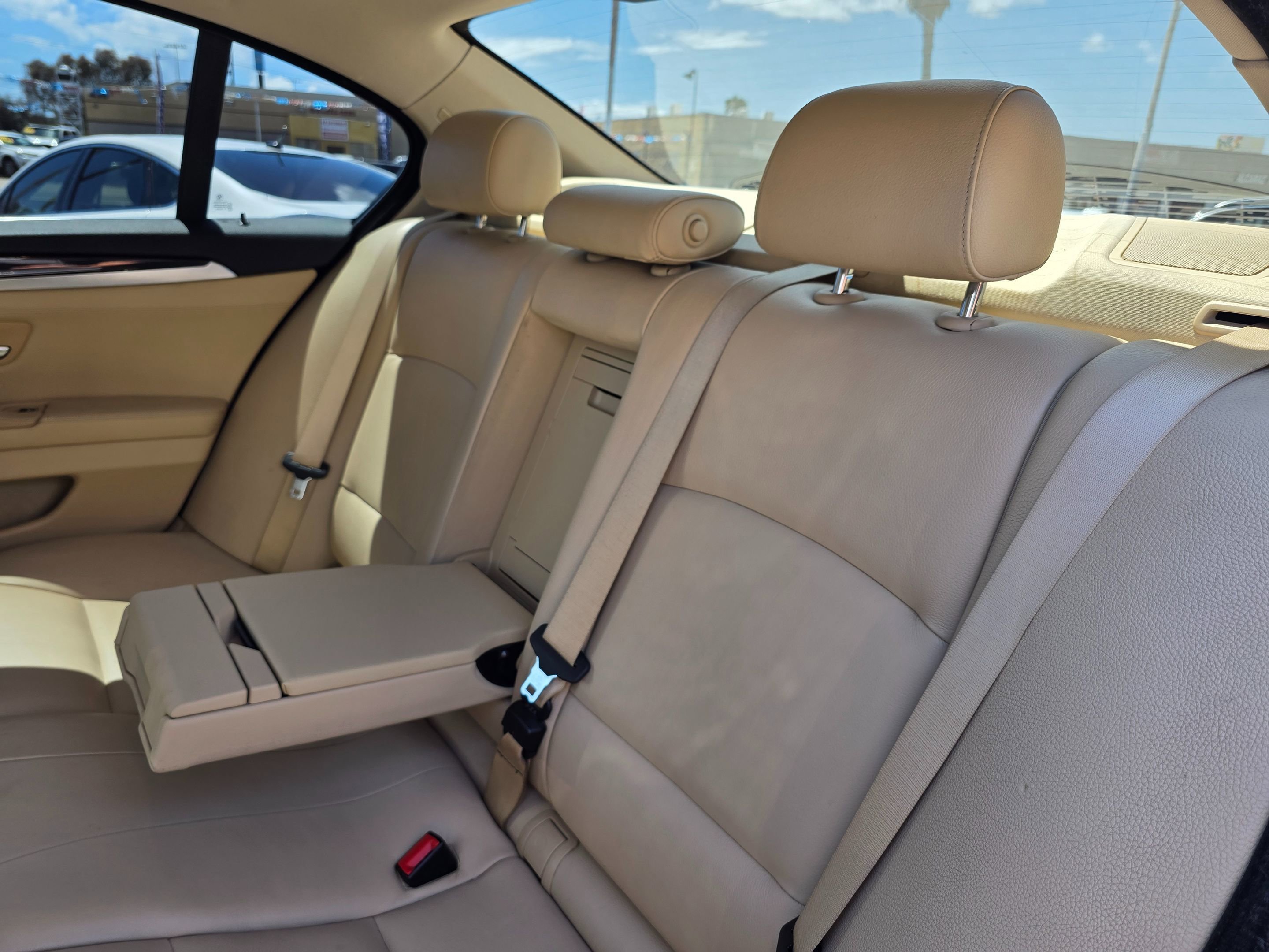 Used 2015 BMW 528i Sedan RWD image 18