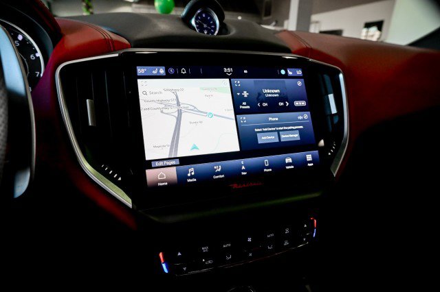 Used 2022 Maserati Ghibli Modena Q4 image 35