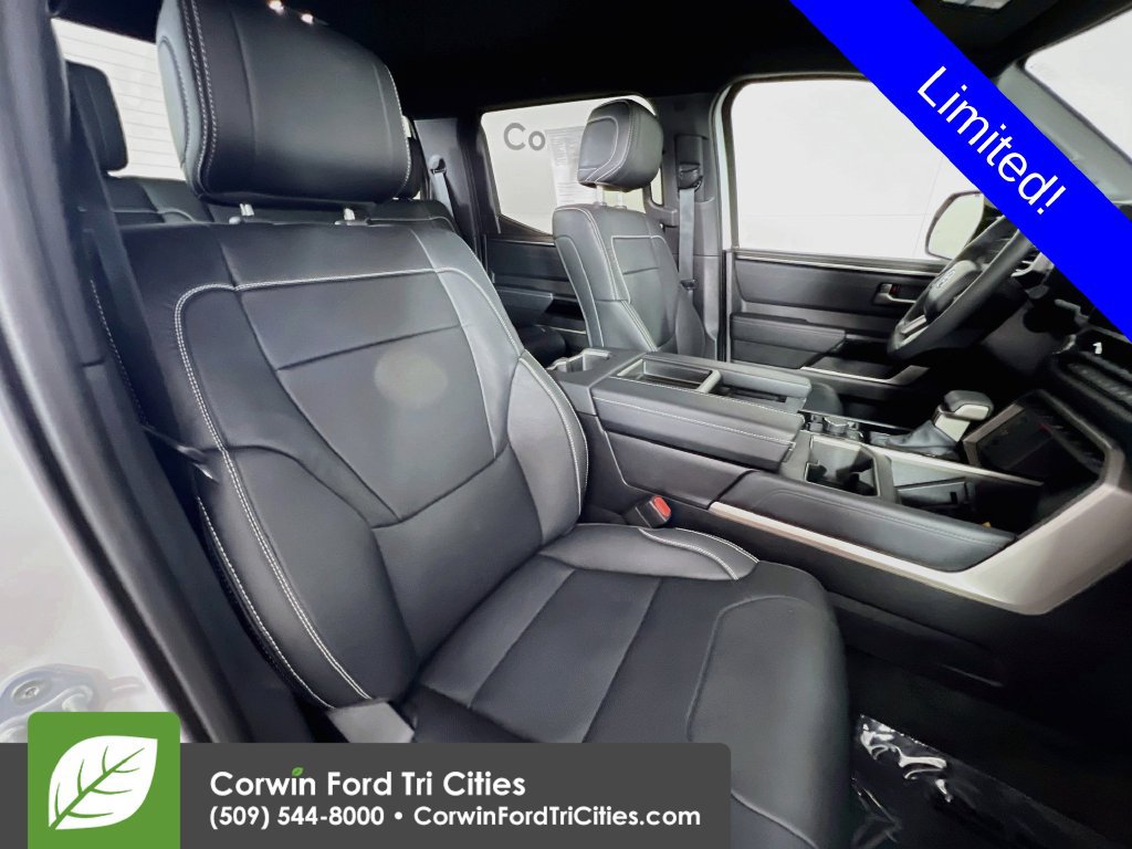 Used 2026 Toyota Tundra Limited AWD/4WD image 16
