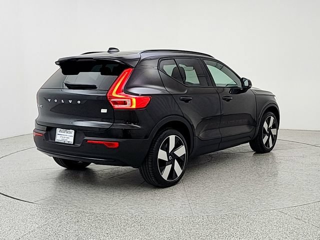 Certified 2024 Volvo XC40 Recharge Ultimate w/ Protection Package Premier AWD/4WD image 5
