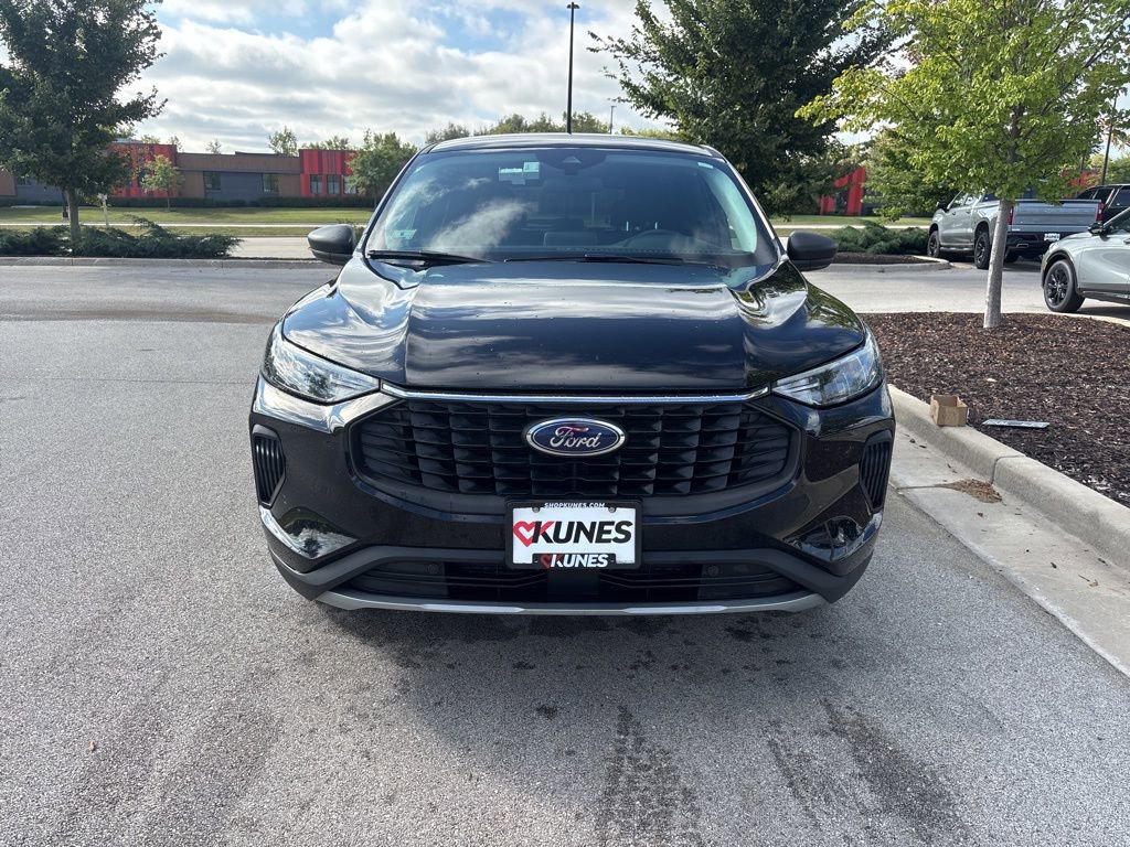 Used 2024 Ford Escape Active AWD/4WD image 4