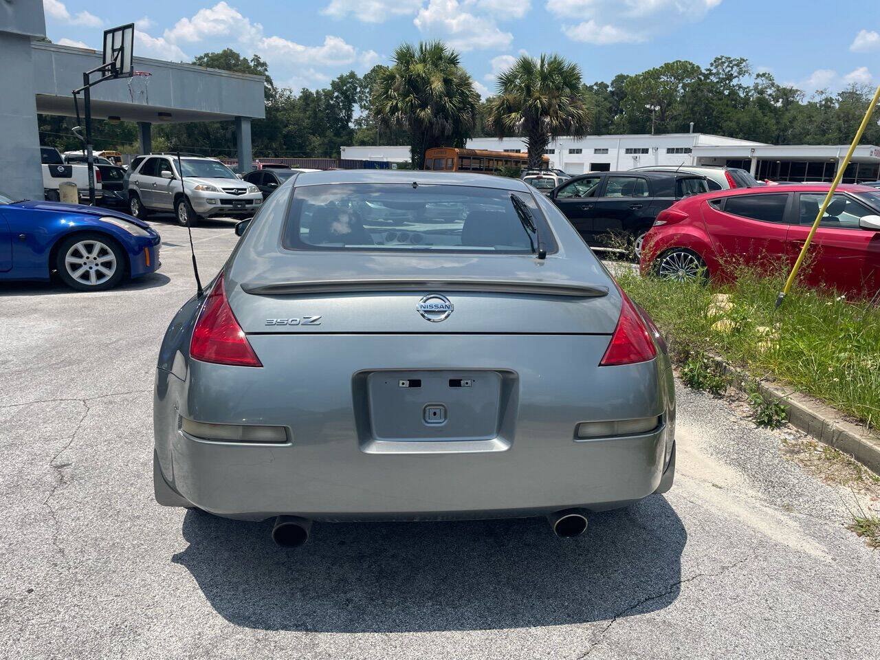 Used 2004 Nissan 350Z Enthusiast w/ Aerodynamics Pkg RWD image 8