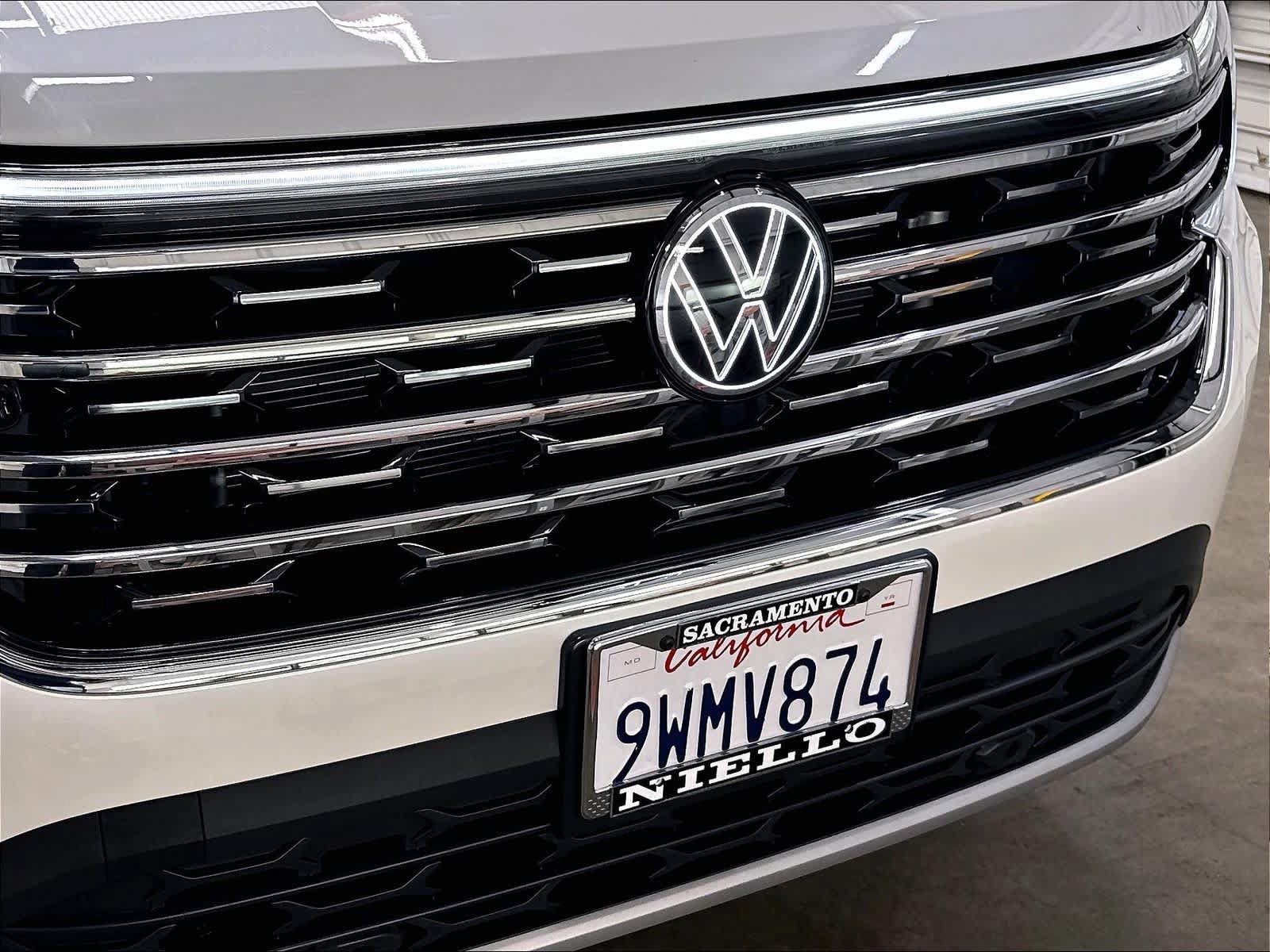 Certified 2026 Volkswagen Atlas SEL AWD/4WD image 36