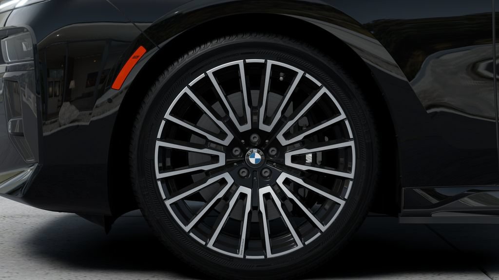 New 2026 BMW i7 xDrive60 w/ M Sport Package RWD image 32