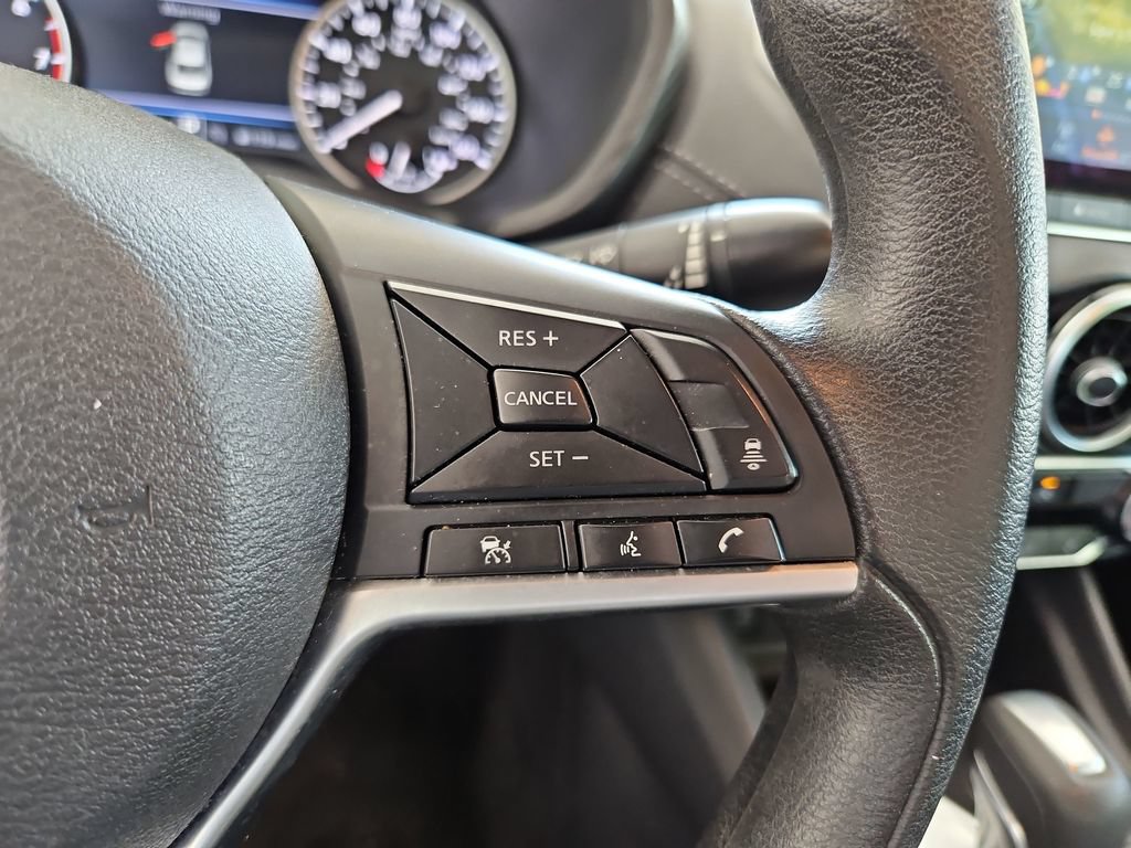 Used 2024 Nissan Sentra SV FWD image 12
