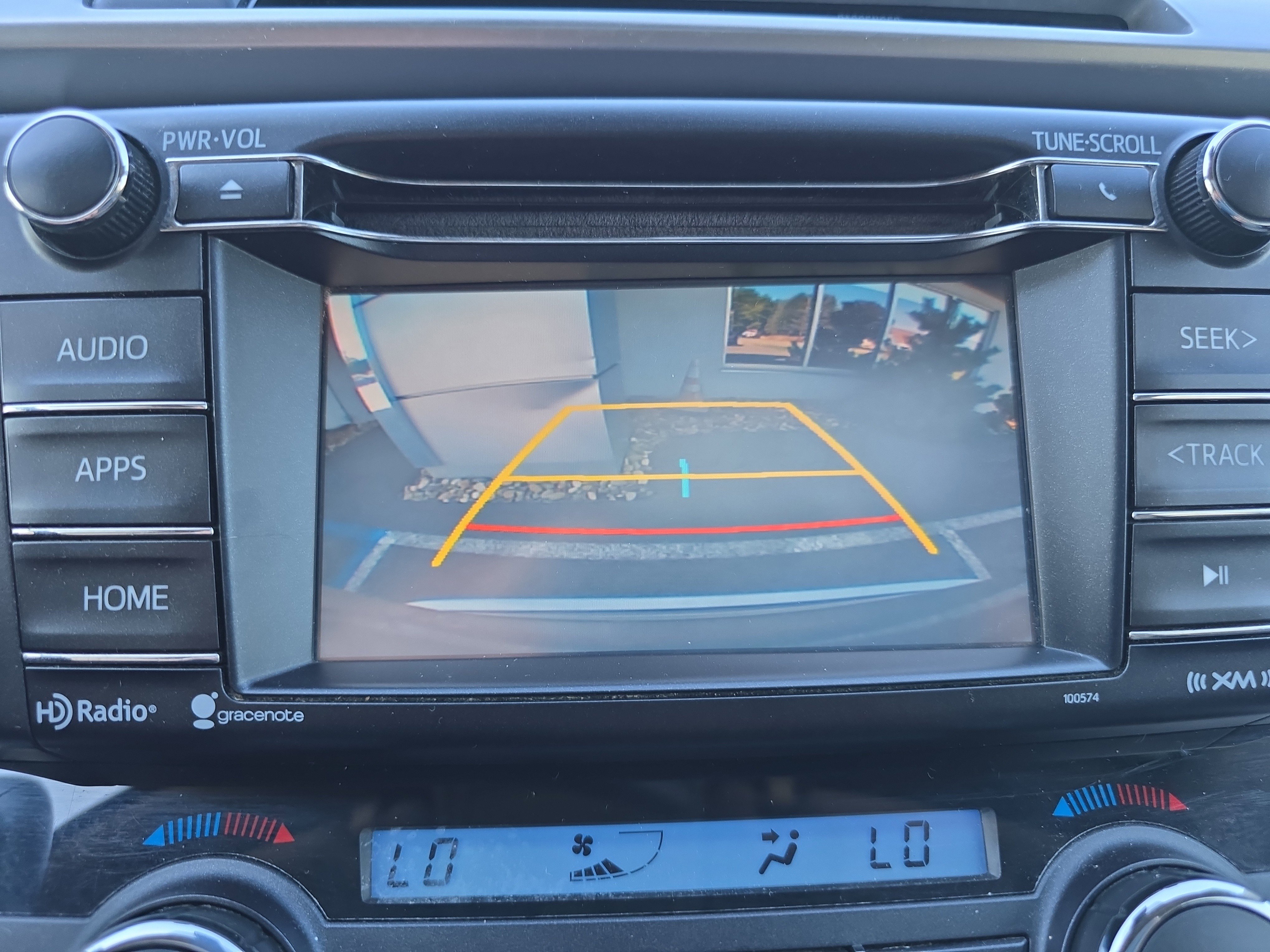 Used 2018 Toyota RAV4 XLE image 29