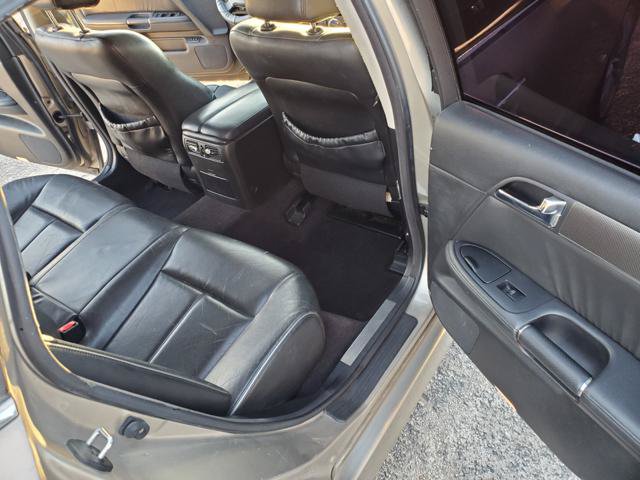 Used 2008 INFINITI M35 w/ Technology Pkg RWD image 12