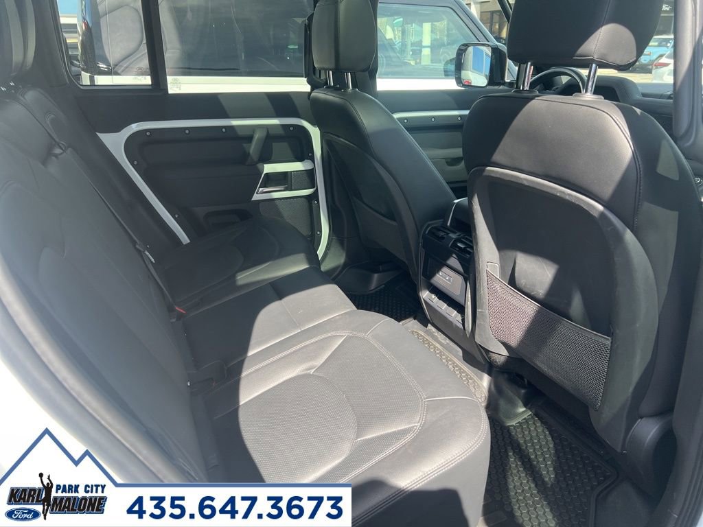 Used 2023 Land Rover Defender 110 S image 5