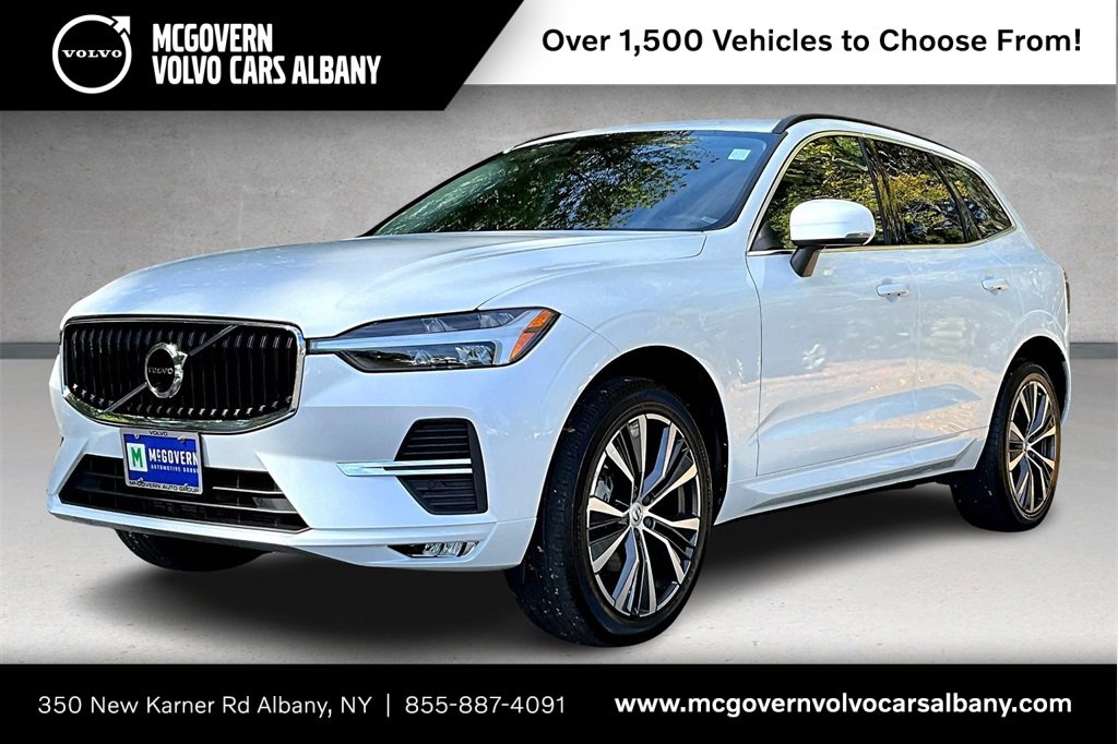 Certified 2022 Volvo XC60 B5 Momentum image 1