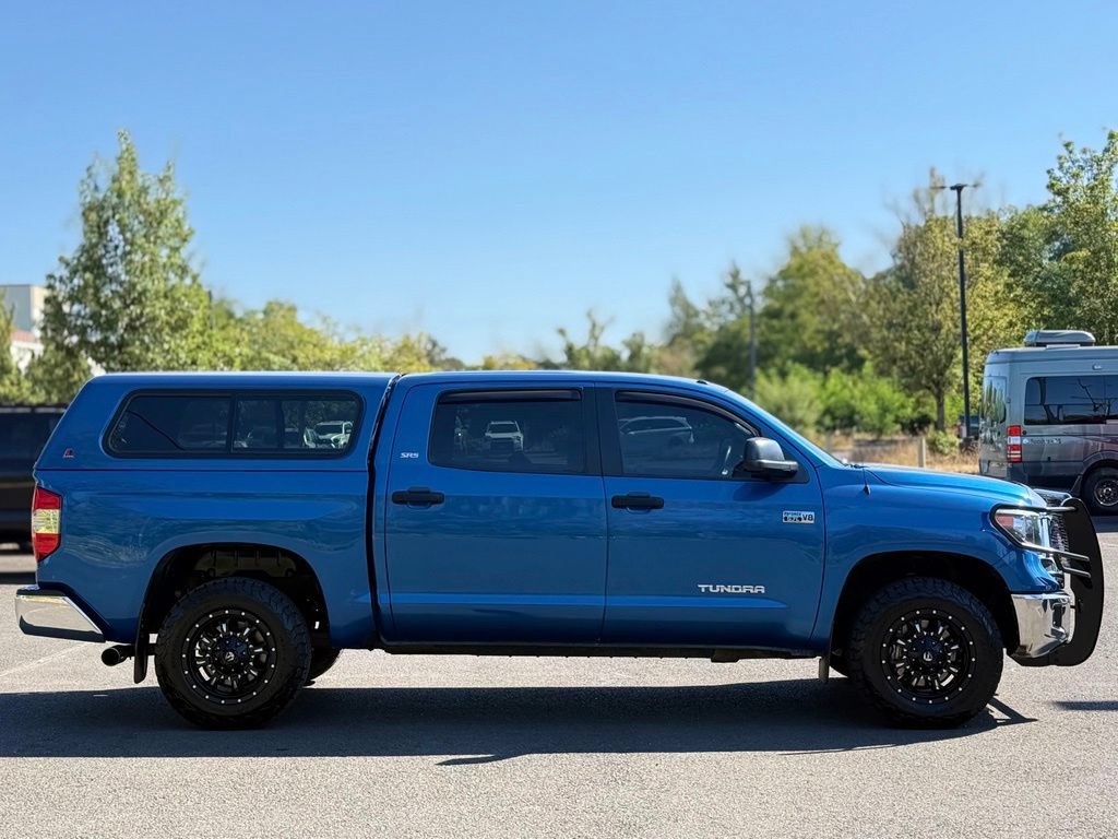 Used 2018 Toyota Tundra SR5 AWD/4WD image 11